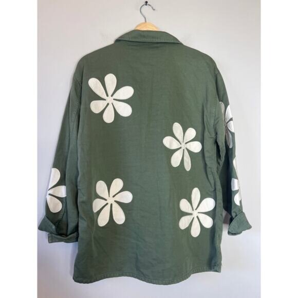 NWT The Great. Ultimate Cool Girl Utility Vintage Army Daisy Applique Jacket - Picture 7 of 8
